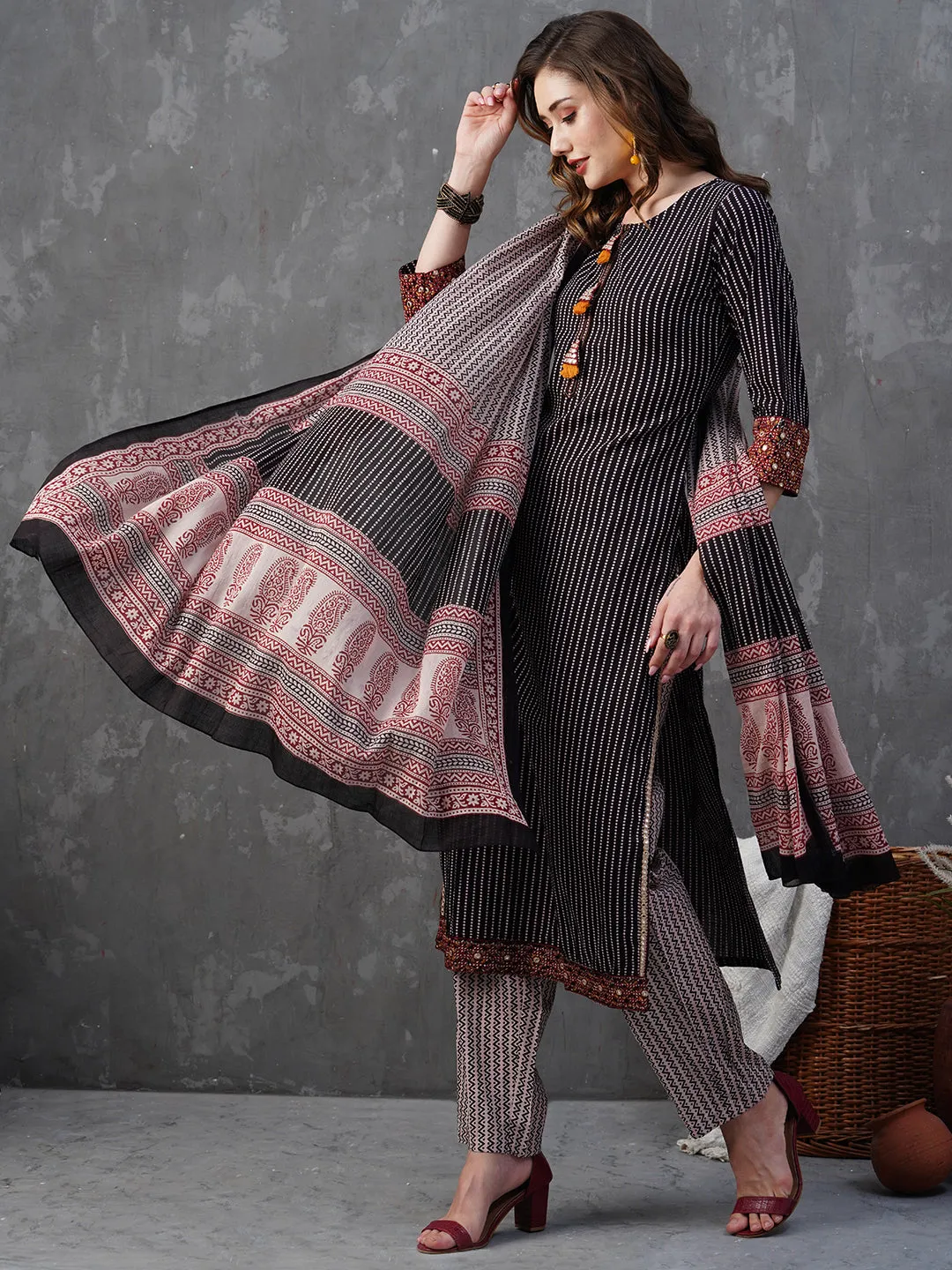 Abstract-Stripes Printed Mirror & Resham Embroidered Kurta with Pants & dupatta - Black