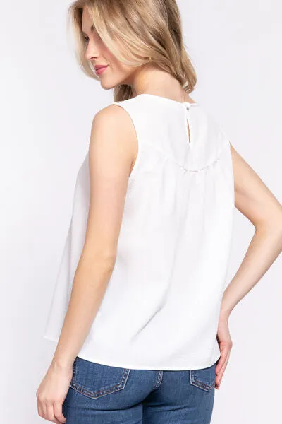 Explore More Collection - ACTIVE BASIC Round Neck Lace Patch Texture Tank