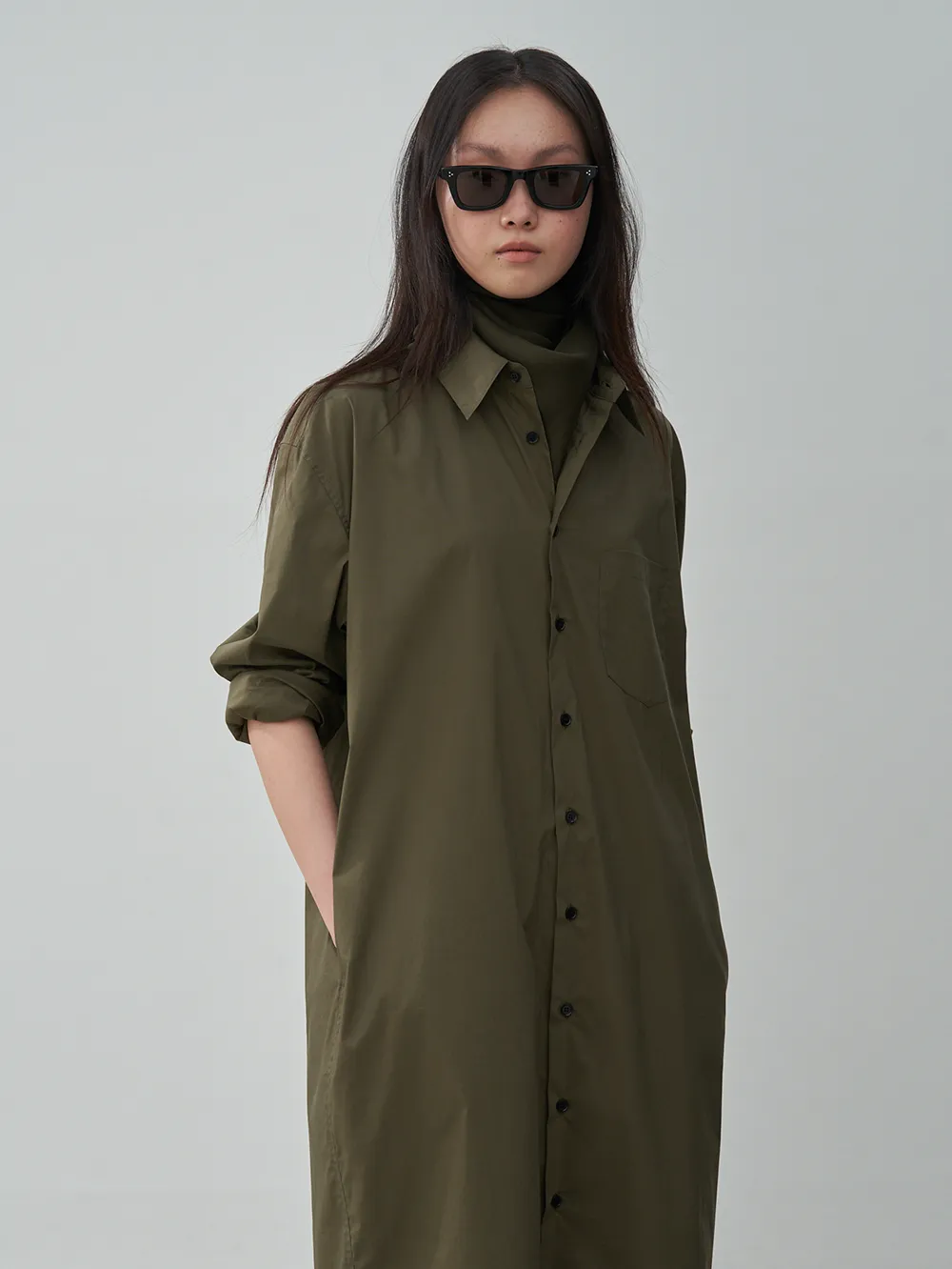 LONG-SLEEVE PETER SHIRT DRESS (KHAKI)