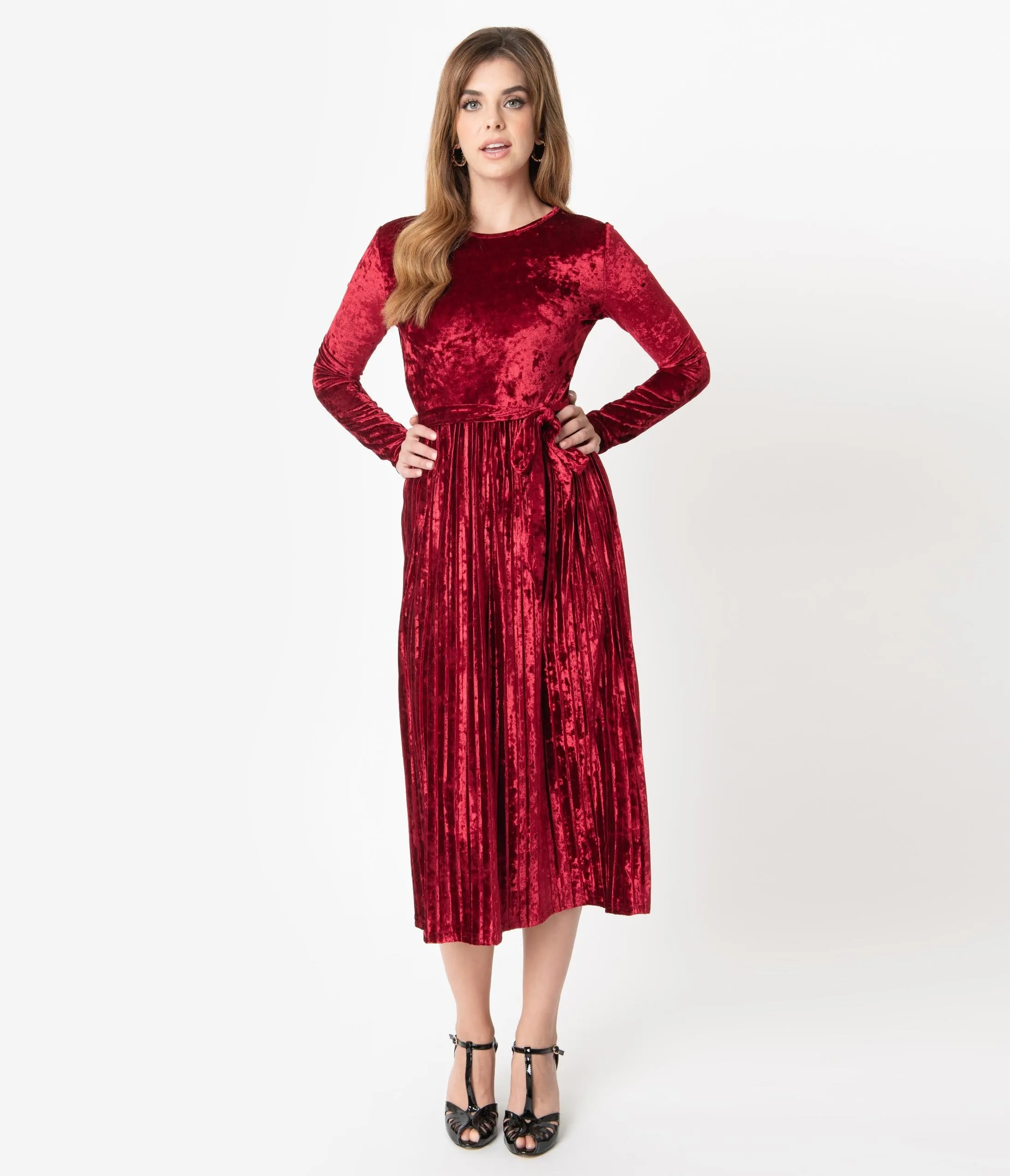 Retro Style Wine Red Velvet Pleated Modest Midi Dress