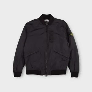 Stone Island 40525 Skin Touch Nylon Primaloft Jakke I Sort