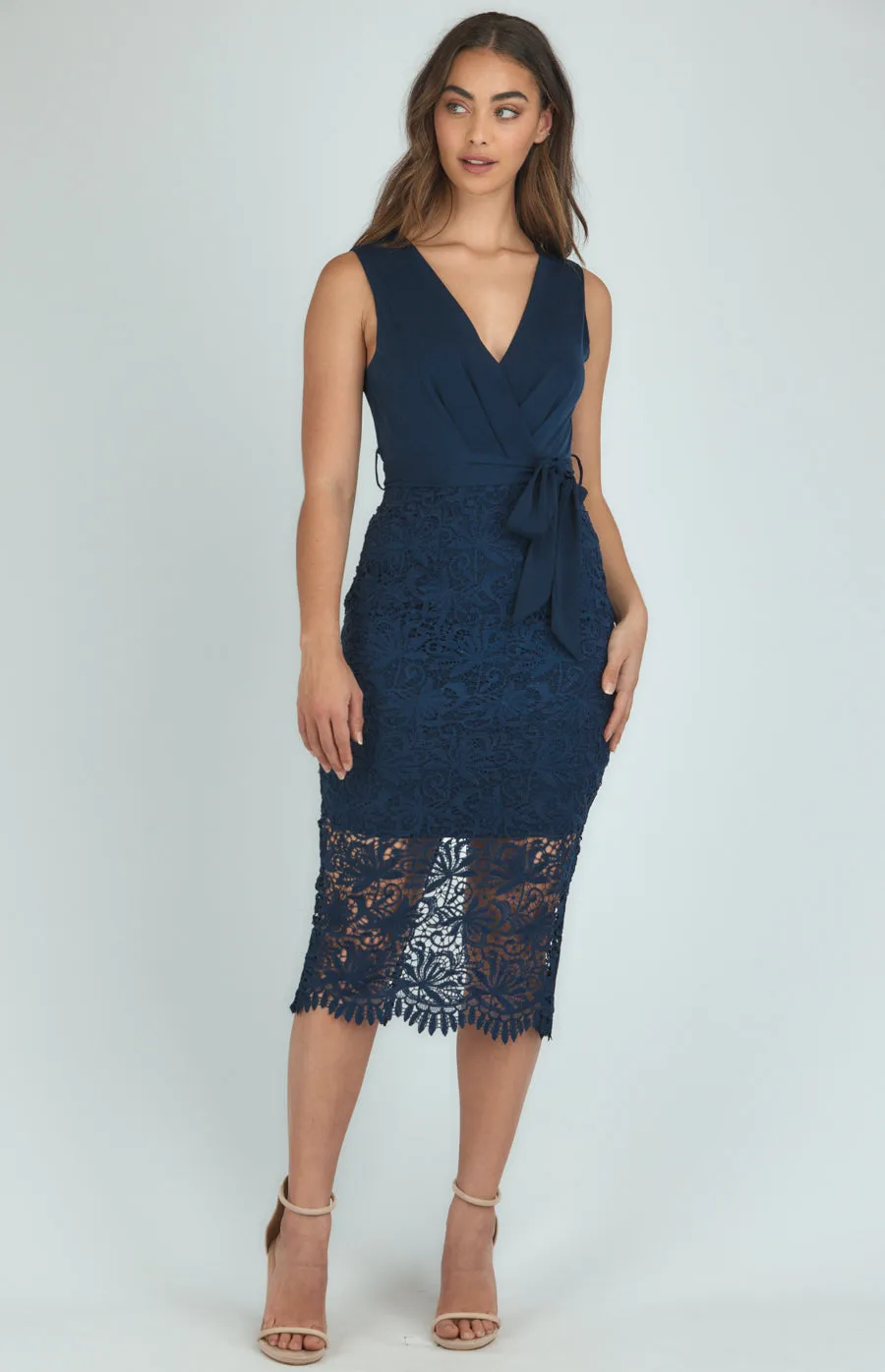 V-Neckline Lace Contrast Dress With Belt Detail